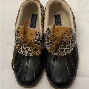 Sperry animal / cheetah Print waterproof Duck Shoes sz 6 1/2 women’s